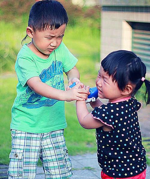 宿松快报@俗语“父母在，兄弟姐妹是一家”，下一句才是精华