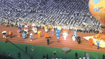 康普森李娜@假如马云当年选择卖农资，他现在一定是这样的