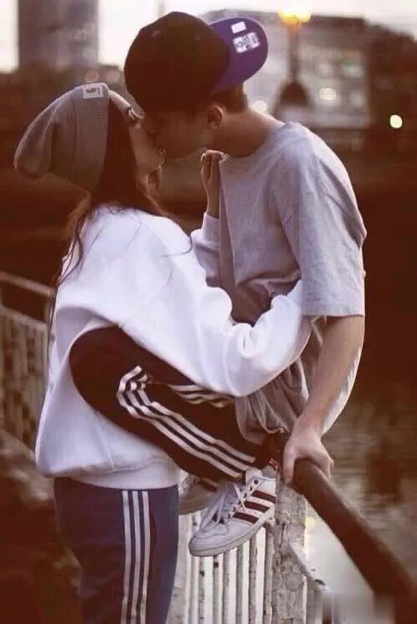 [情感治愈君]婚姻生活15句，爱情和婚姻的基础是忠诚、信任和妥协