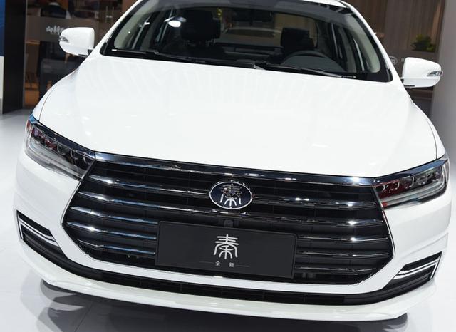 车里恩特儿@这款车未上市就火，不到7万，尾部像桑塔纳三千