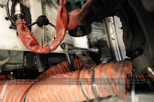 [无敌改装车]关键时刻要在状态 各位亲 它叫防倾杆