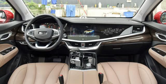 「车无涯」最美国产B级车来了，比奥迪A7还上档次，油耗吊打摩托车