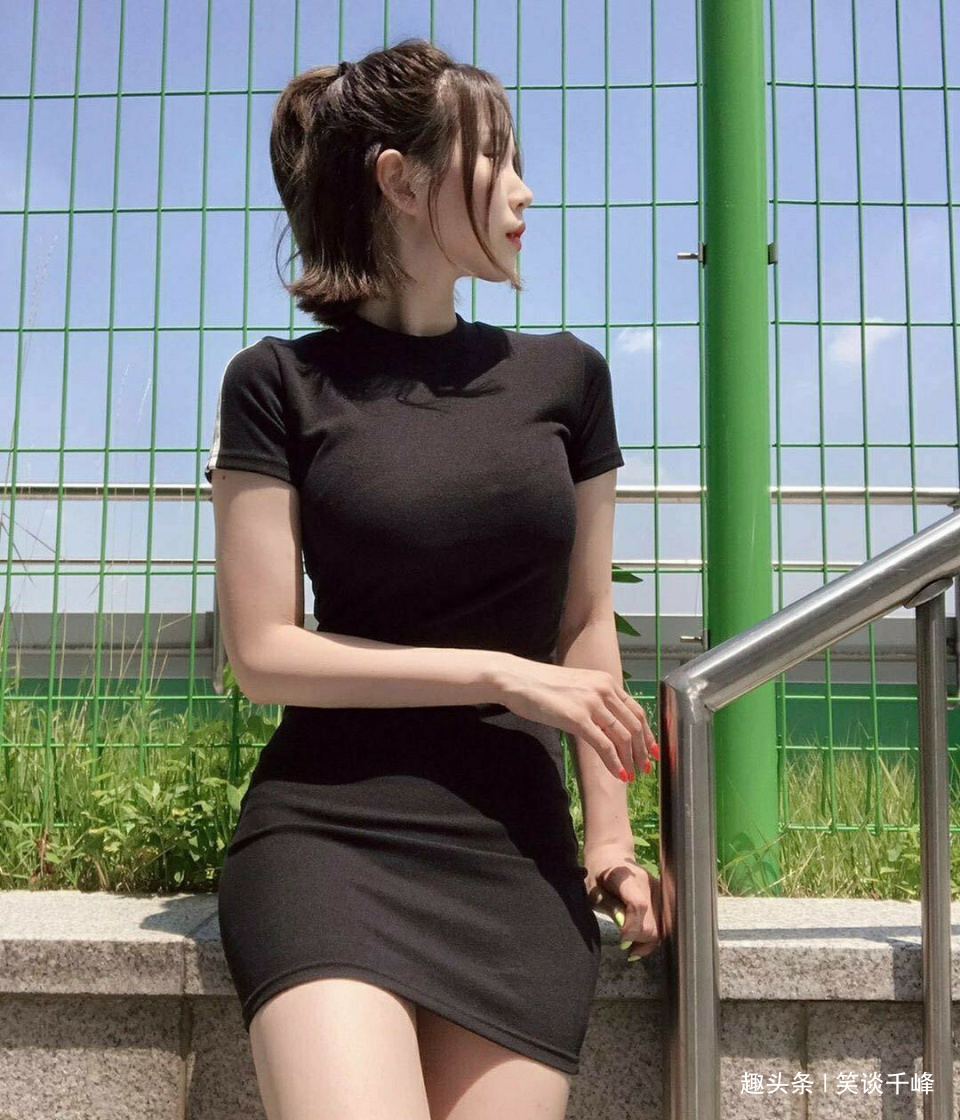 【笑谈千峰】让我们的心情每一天都跟随着太阳的脚步，不断地吸收正能量。