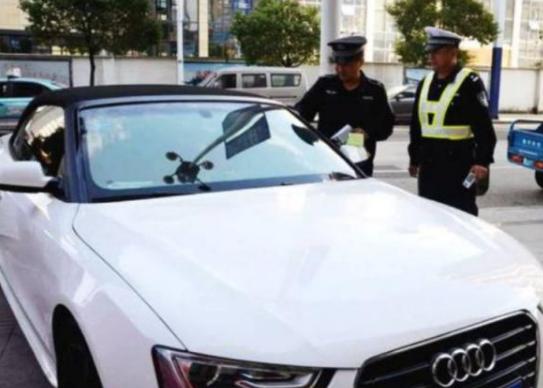 「藏车坊」汽车后备箱放牛奶被罚？车主：自己钱买的车，几箱牛奶也不能放？