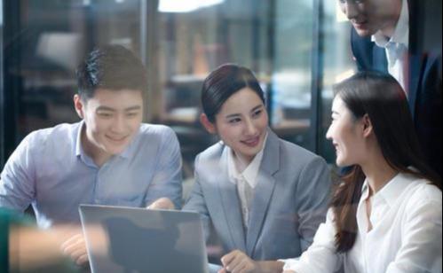 [赚钱做生意]销售心理学：做销售，做好一种服务，真正打动客户的心，赚钱不难