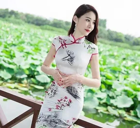 「金榜01」人若正直，问心无愧人若有爱，暖心暖肺人若善良，价值不菲