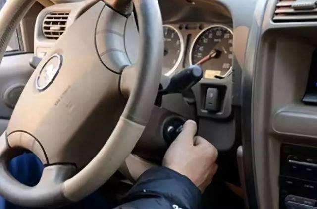 [车聚焦]老司机根本不在意的“故障”，你还花钱维修？新手才会这么干