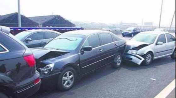 #车聚焦#几种实用的汽车刹车技巧，用好了既省油还不毁车，新手的必修课