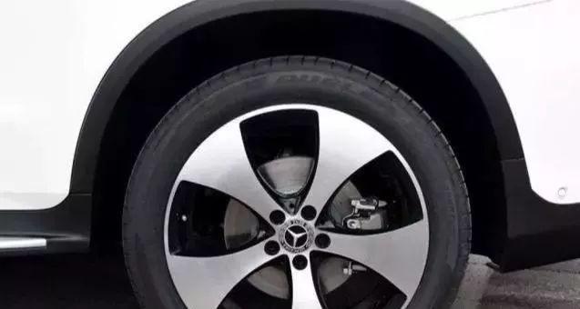 「交通安全APP」高速开车突然听到这5种声音？不用多想！赶快下车检查