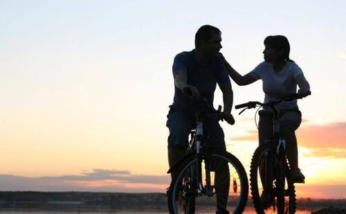 【大视野】聪明的女人不在这三个方面省钱，男人高兴，夫妻关系更亲密