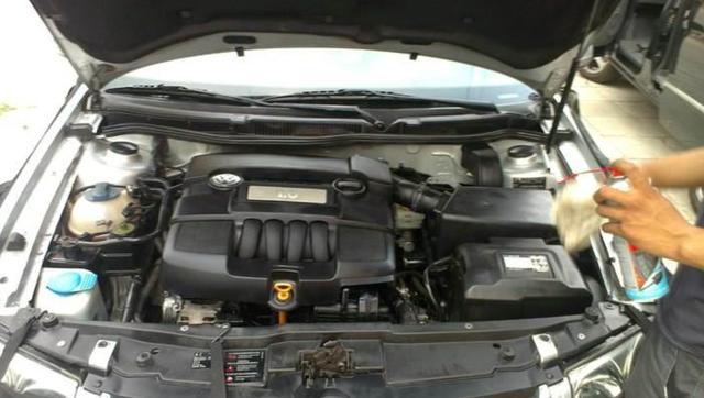 [我行车行]90%汽车自燃由发动机引起，这些机舱清洗技巧值得收藏