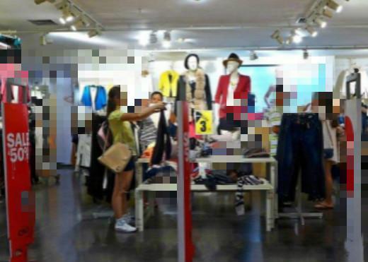 温柔不美@刚见面，相亲女就拉着我给她弟弟买手机，我要她还钱，她说我活该