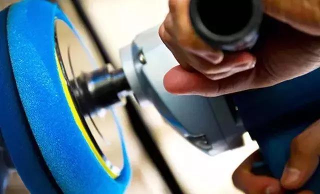 【选车中心】秋意渐浓，你的爱车也要好好保养了