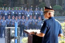 涉嫌包庇13名警察..，菲律宾警察总长辞职