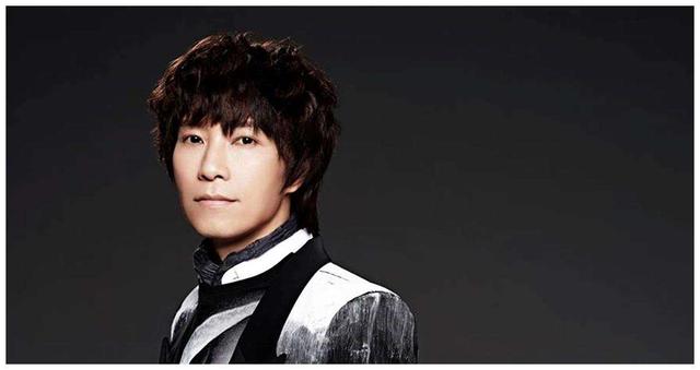 「没离开过music」向你借一首情歌，才发现泪会流的这么多