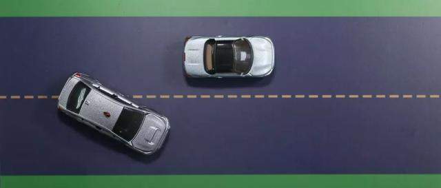 [下车让一下]这7个违章陷阱，司机容易中招，12分不够扣