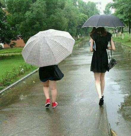 #桃云彩藻心#不要和比你好看的人拍照, 对比简直太大了!