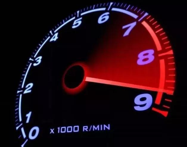#言车社#开了这么久的车，你看过转速表吗？转速表是干啥用的？