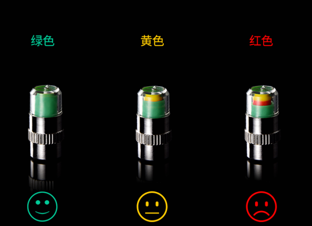 「美美笑」高速爆胎，在应急车道换备胎却被扣分？车主气愤：爆胎不算应急？