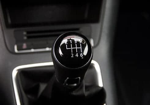 汽车之梦：老调再谈致新手：到底是买手动还是买自动的比较好？