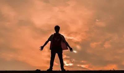 「华云头条」你所受的苦，都是生活对你的考验