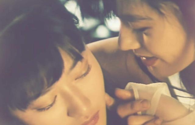 文娟滴励志语日结■她15岁兼职模特，18岁被迫出演低俗片，后却在媒体面前颜面尽失