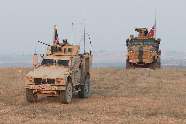 美军刚撤退，印度立即派兵加入中东战场向土耳其施压