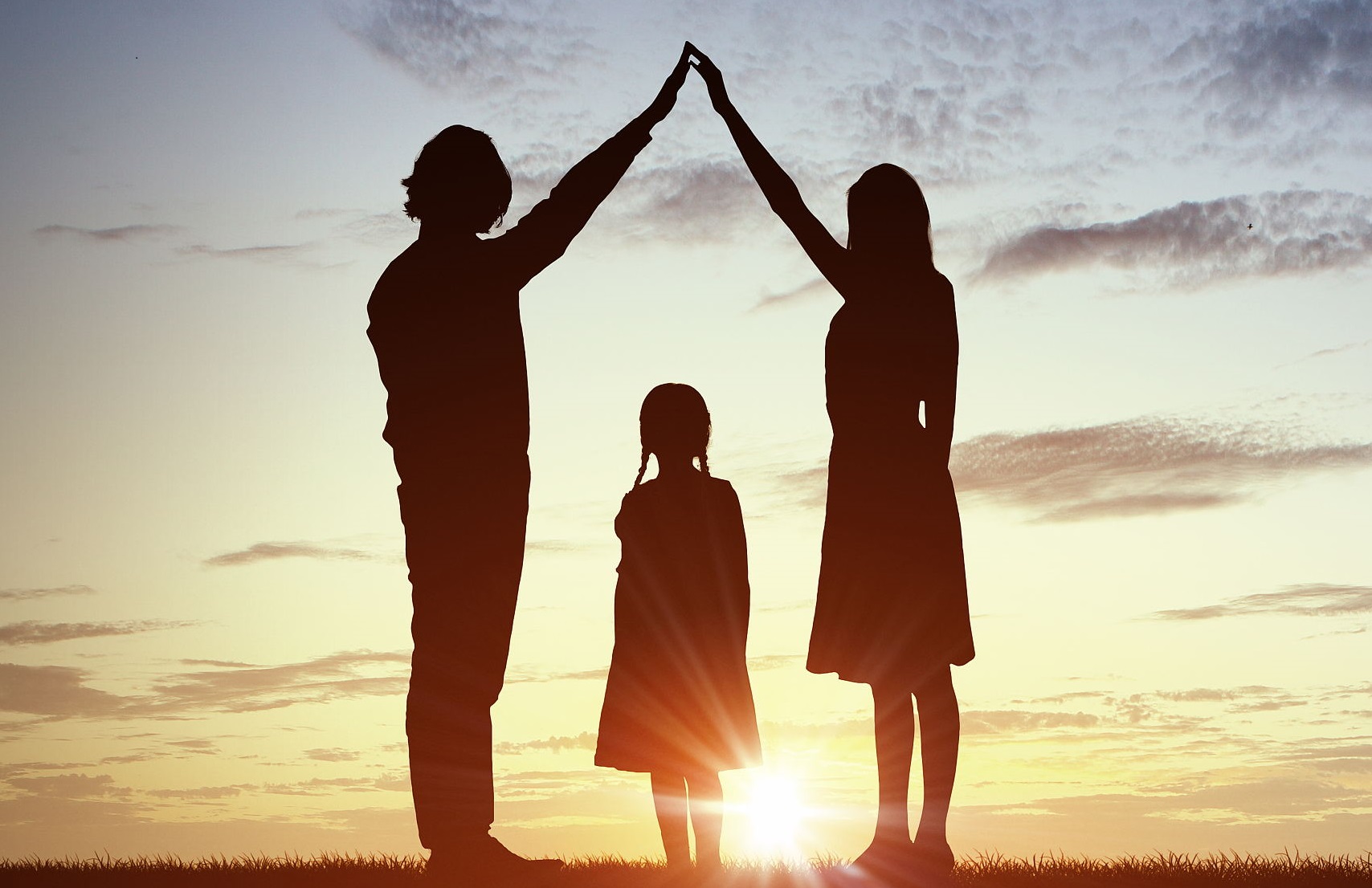 「泰尔泰勒」人，都是往下看的