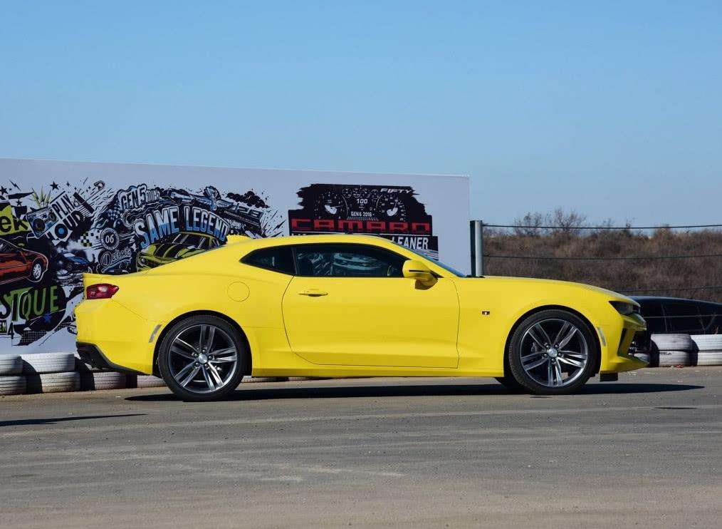 【汽车密报局】老司机建议：买车时，这三种颜色尽量不要选，补漆都能补“穷”你