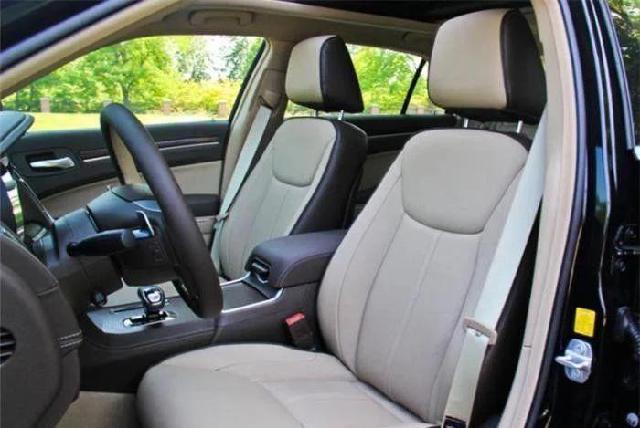 [小凯谈车]酒后躺在车里等代驾，却被判为了酒驾？车主：睡会觉都不行了？