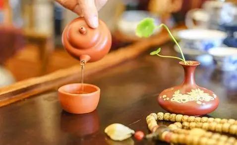 【愛上余生】男人到了一定年龄，这几样东西能扔就早扔