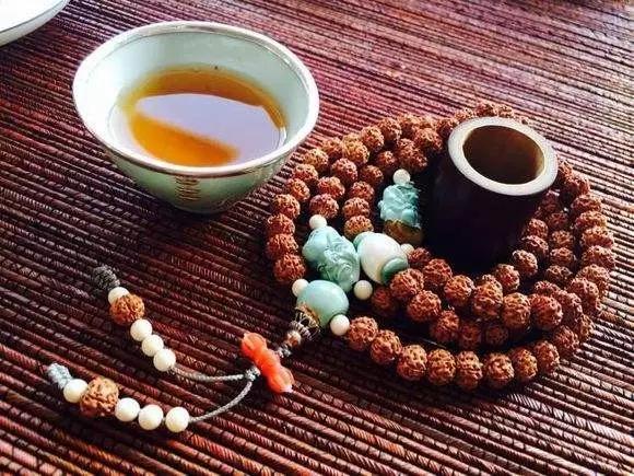 【愛上余生】男人到了一定年龄，这几样东西能扔就早扔