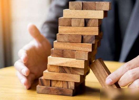 [娱乐熙熙]领导为什么提拔你？不是因为你干的好，背后原因很现实很厚黑！