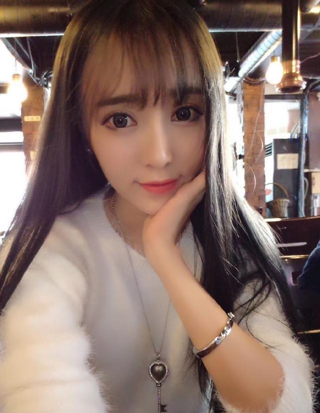 「诺秋情感」 让女生给你加分的8个小细节，男生们可要记好了，这些举动很贴心