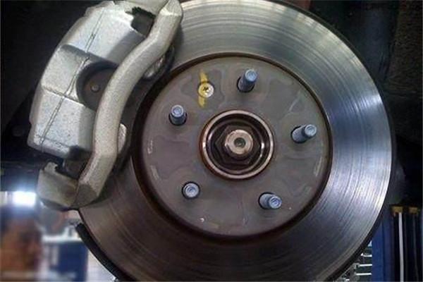 #选车中心#刹车失灵的四个前兆，为了安全，都看看吧