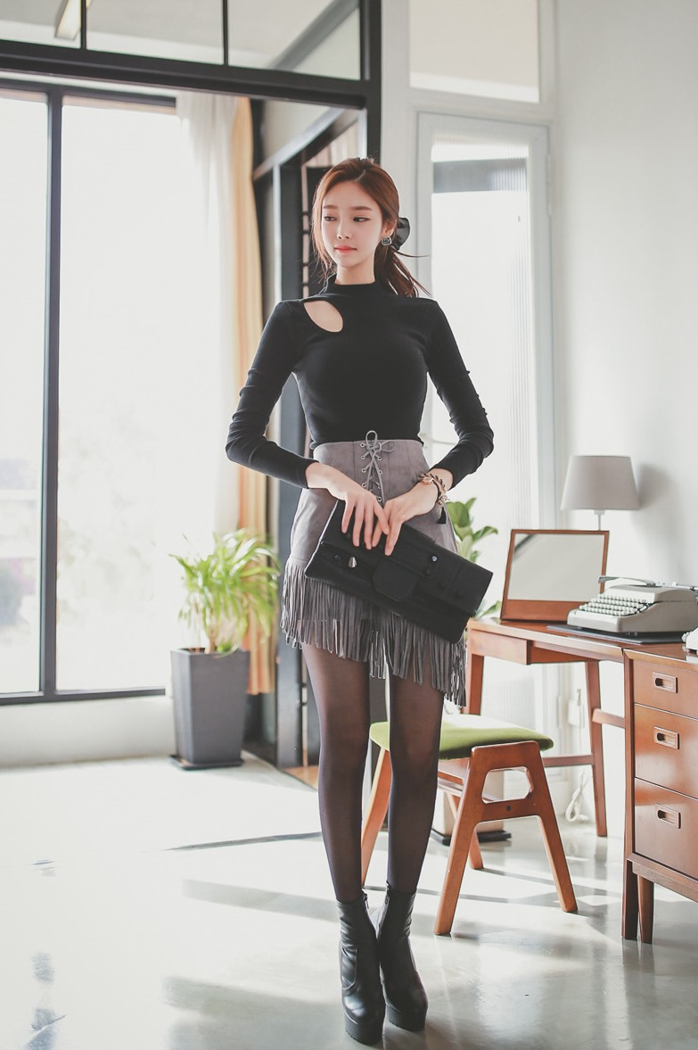 「励志de好句悦读」努力本就是年轻人应有的状态，是件充实且美好的事！