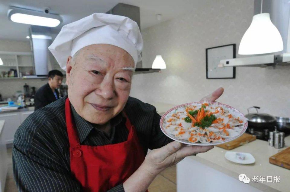 【老年日报】一篇惊醒百万中老年人的深度好文，不看亏大了