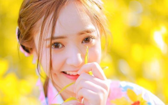 青春予爱诗国@那些你走弯的路，会在你真正爱的时候变直