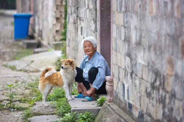 「浅浅情感说」孩子，对不起，我生了治不好的病，不想再拖累你们