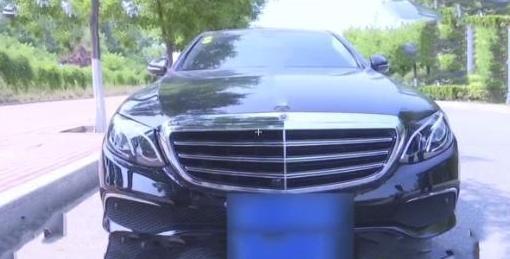 #下车让一下#提完车发现4S店给错车型，比购买车型配置高！车主：不要，换车