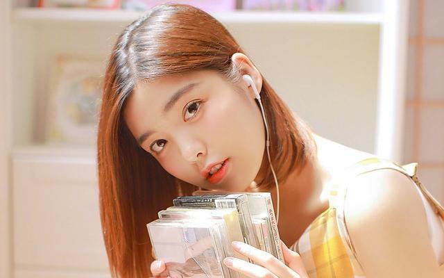 #情感专家美美#你的付出再多，也很难让一个不爱你的人感动