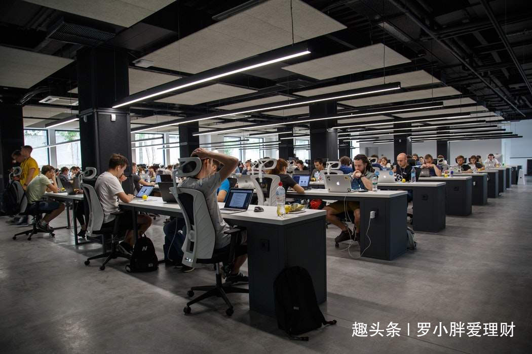 罗小胖爱理财：升职无望，加薪没戏？这样做，工薪阶层也能收入翻倍！