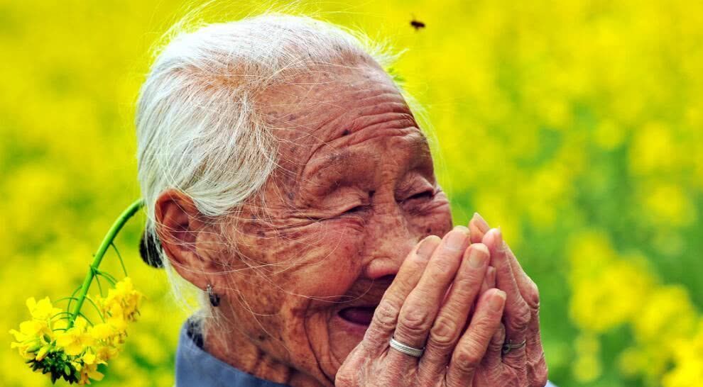 97岁老人分享4个长寿秘诀，若你能做到1样，就很不错了
