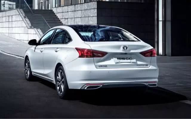 「DIOS车评」中国人打造的轿跑！雷克萨斯脸宝马内饰，只卖10万长得帅跑得快