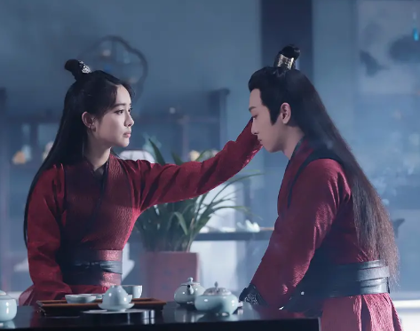 [想吃鱼的狗狗]人生中的三千家规，现实中的离经叛道，生活的本质就是矛盾中前行