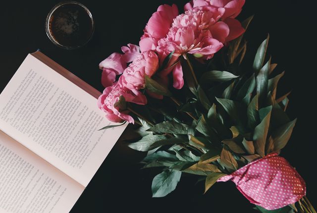 阿弥陀佛：有情有义可赢天下！