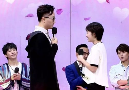 【柴叔带你看电影】放弃40万年薪，跑到深山开店，这对夫妻凭什么让汪涵羡慕不已