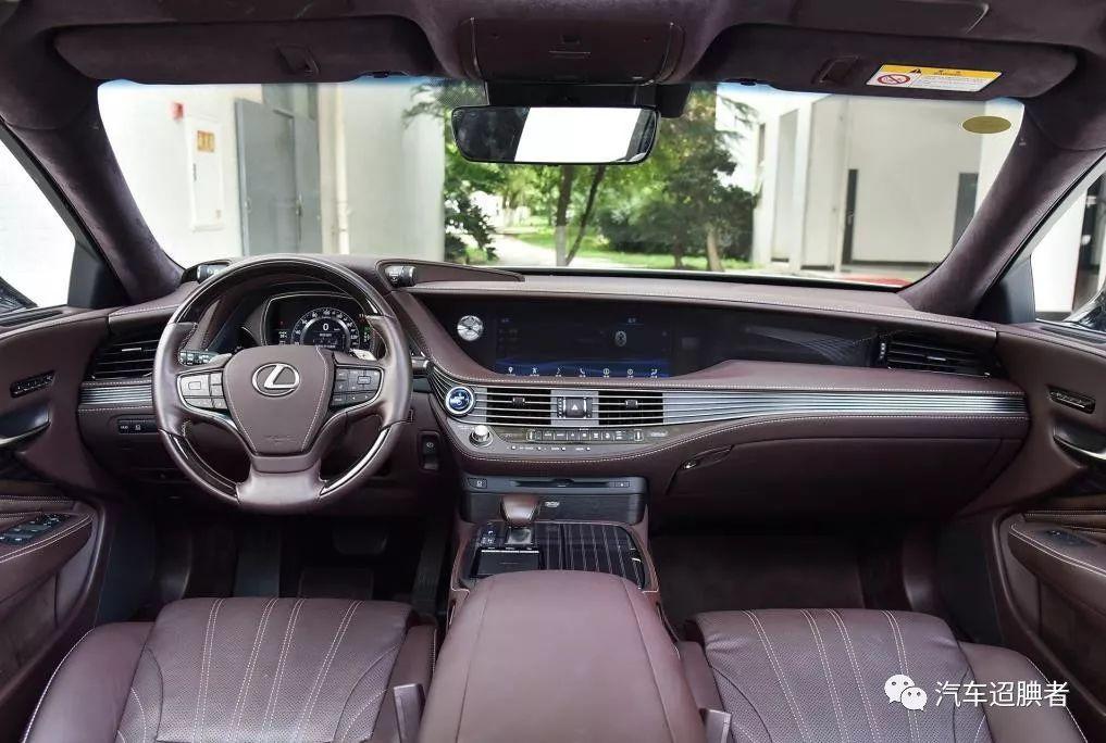 国色又天香：这车三年连降80余万，买它的人不必然非常有钱，但统统非常懂生存品格