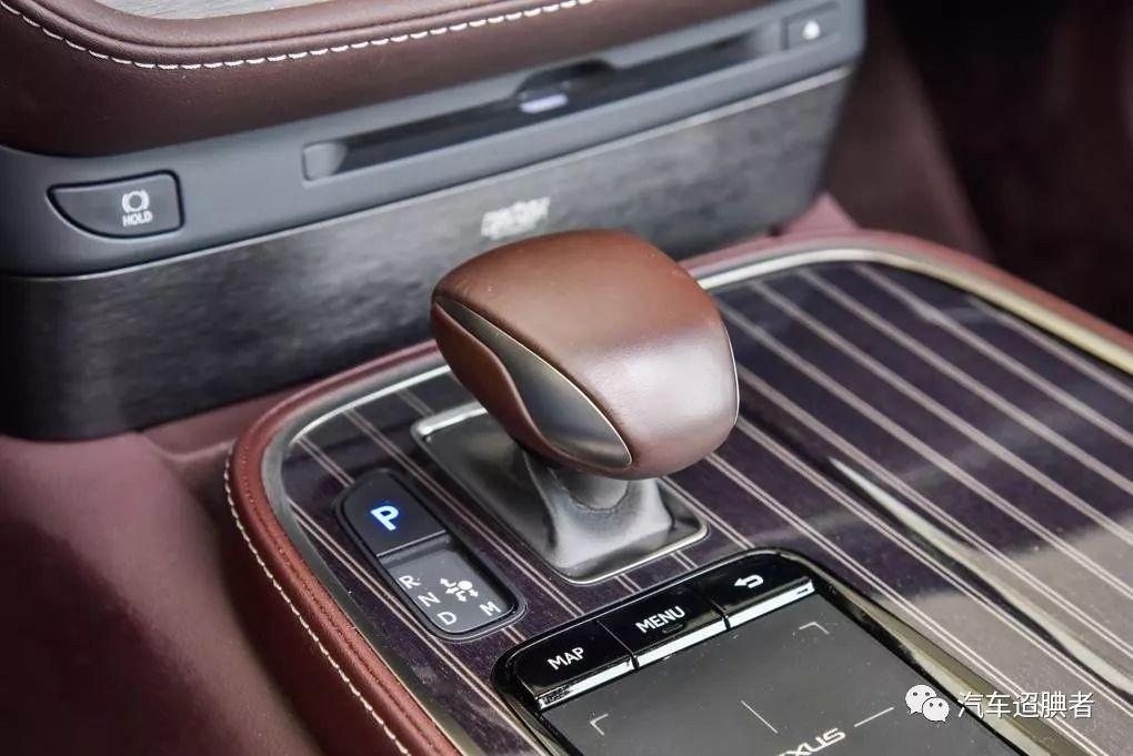 国色又天香：这车三年连降80余万，买它的人不必然非常有钱，但统统非常懂生存品格