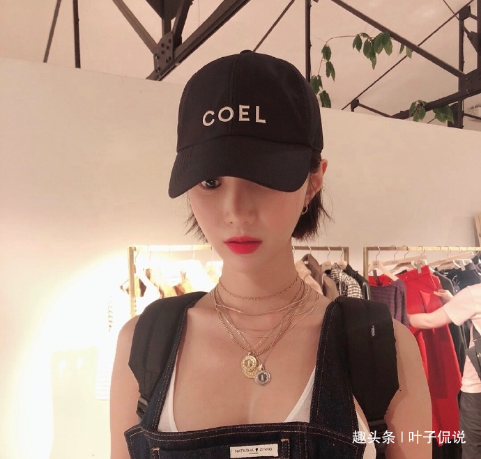 「叶子侃说」时尚美女|短发初恋般的感觉